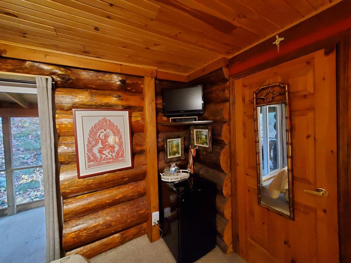 Shambhala Bed And Breakfast Buckhorn 외부 사진