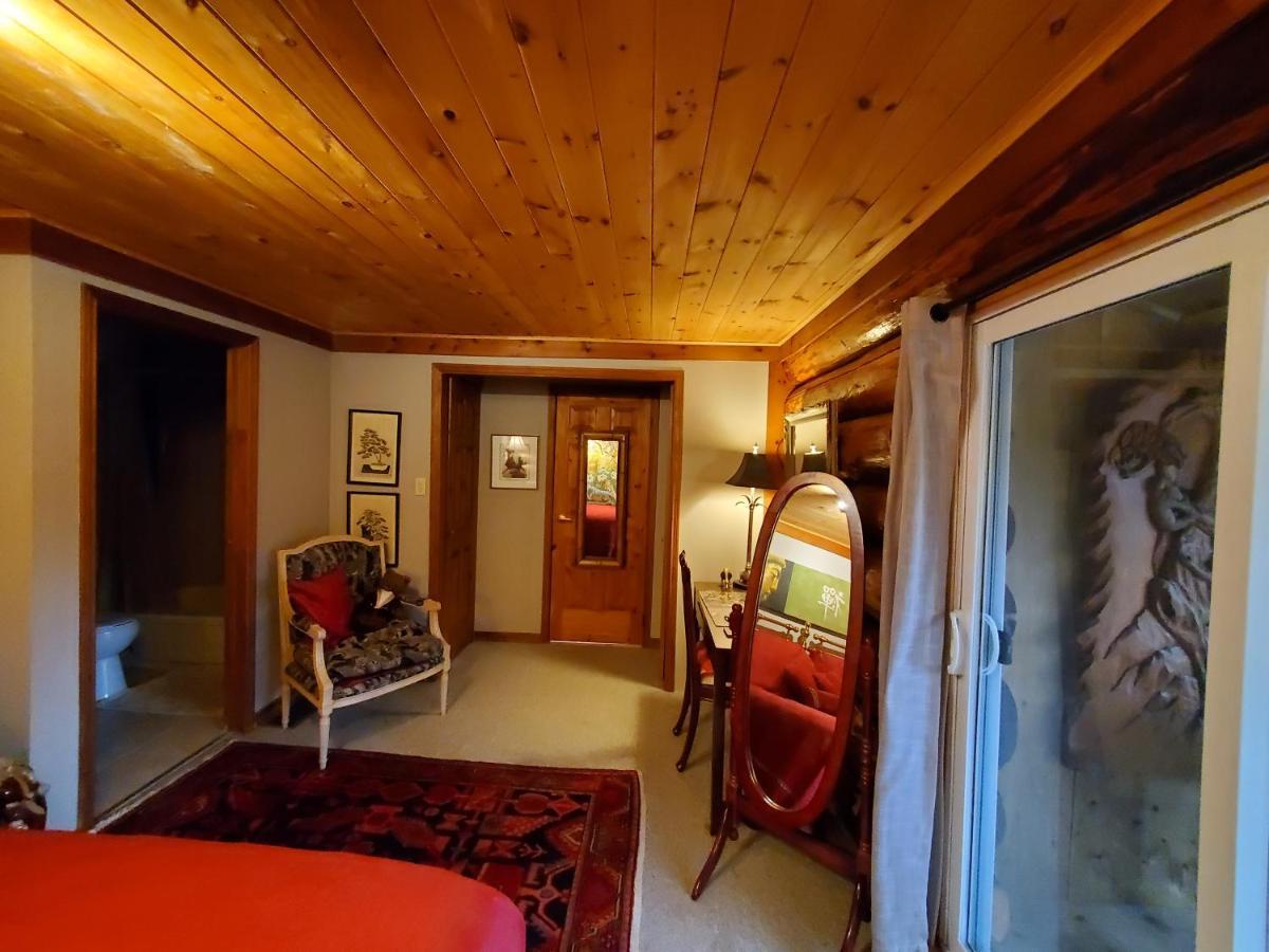 Shambhala Bed And Breakfast Buckhorn 외부 사진