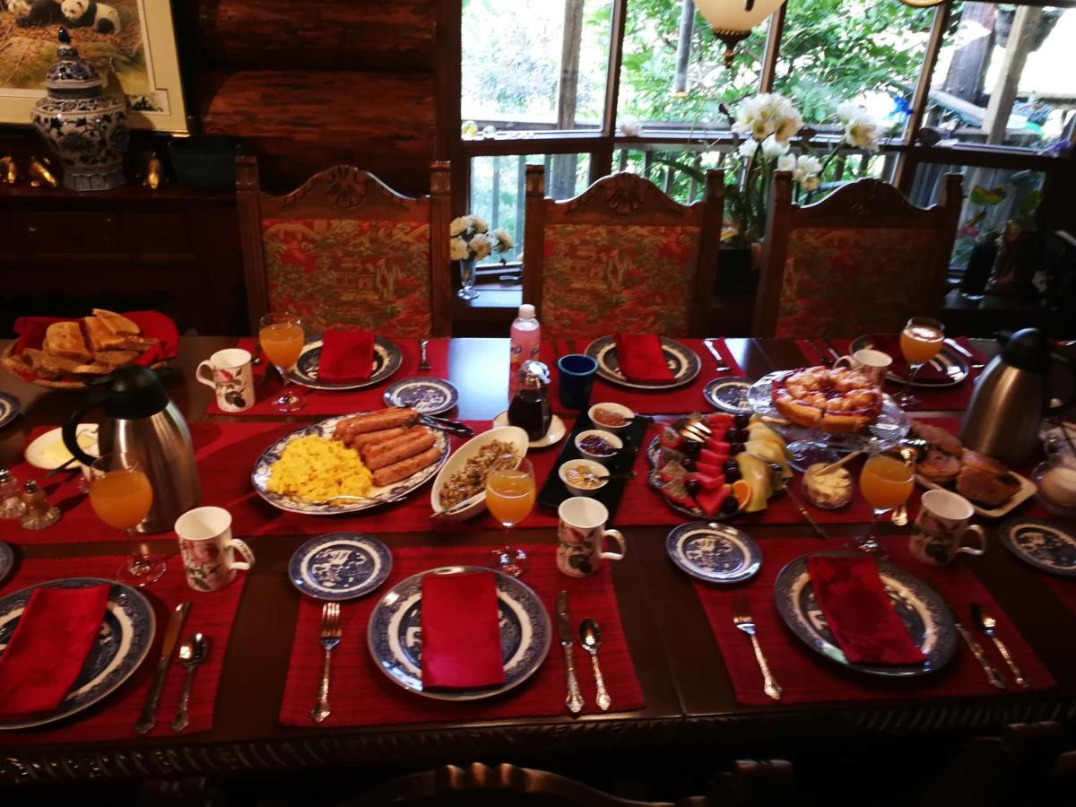 Shambhala Bed And Breakfast Buckhorn 외부 사진