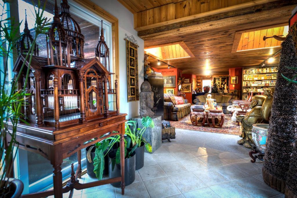 Shambhala Bed And Breakfast Buckhorn 외부 사진